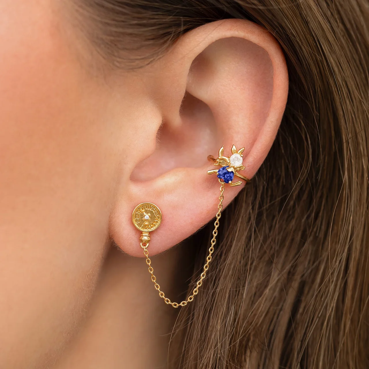 Disney Alice in Wonderland White Rabbit Earring + Ear Cuff - Image 2
