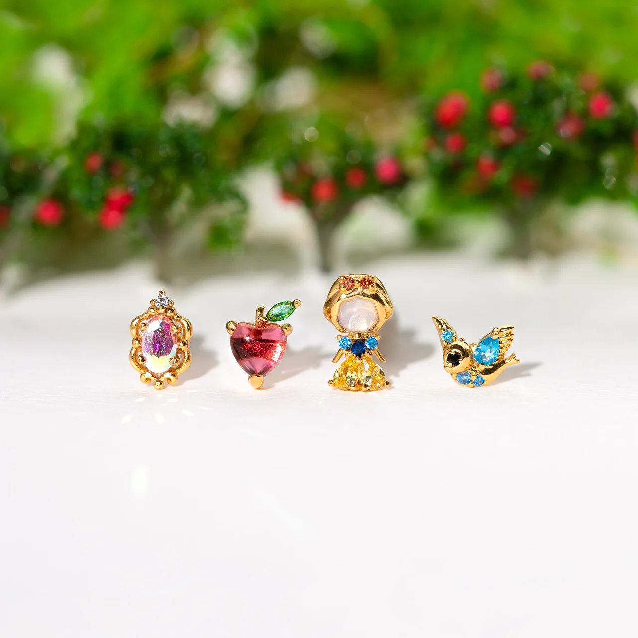 Disney Princess Snow White Earring Set - Image 3