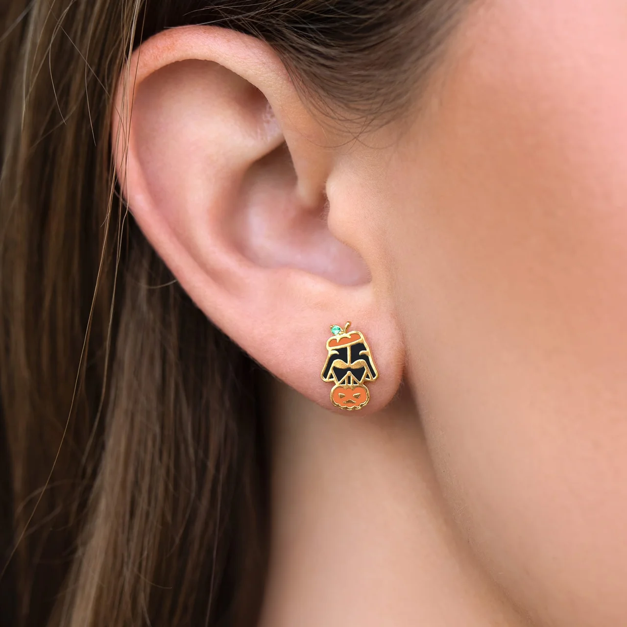 Star Wars™ Darth Vader™ Jack-O-Lantern Studs - Image 2