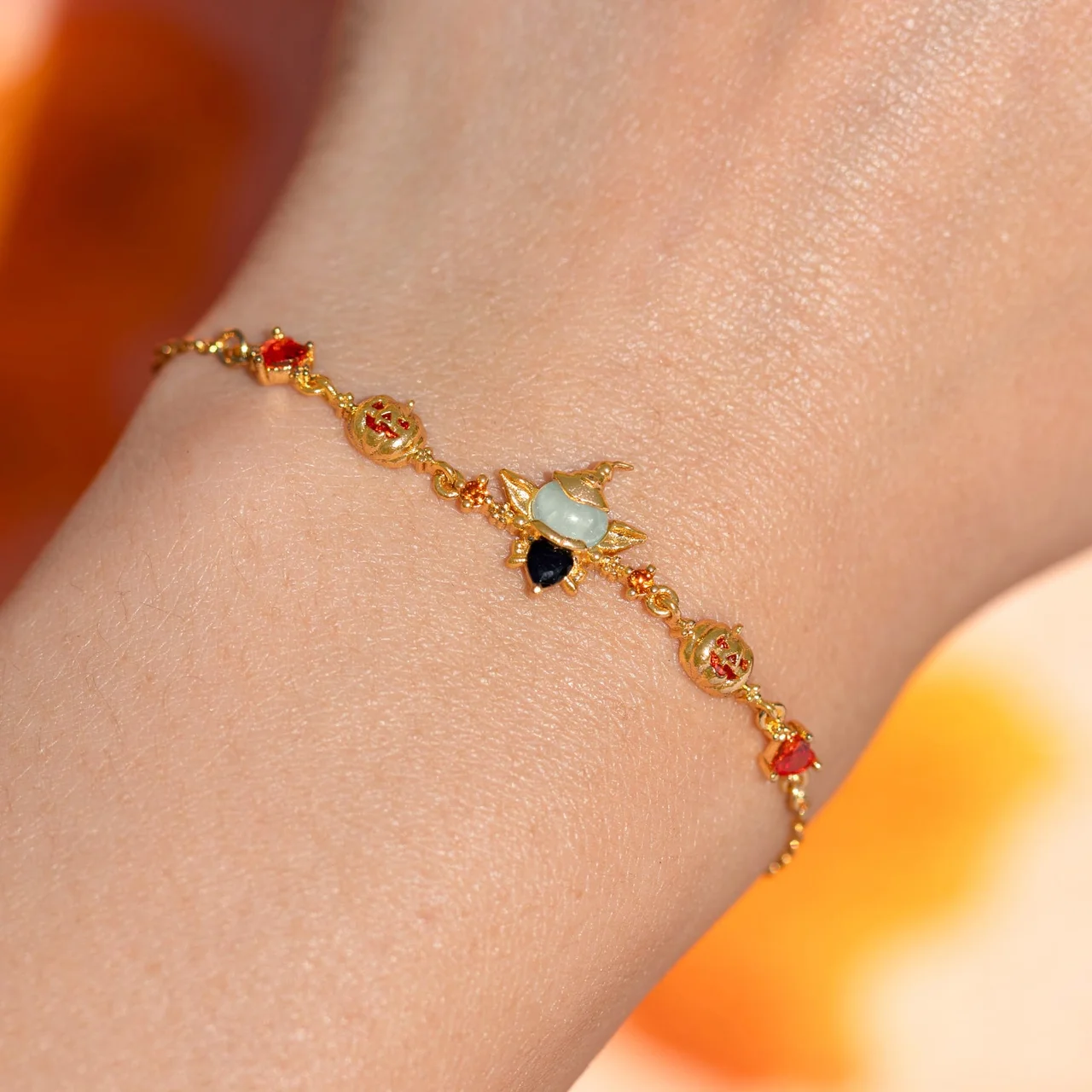 Star Wars™ Trick or Treat Bracelet - Image 2