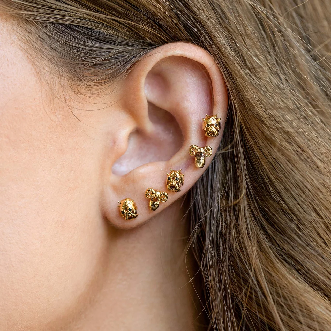 Star Wars™ Tusken Raider™ & Bantha™ Studs - Image 2