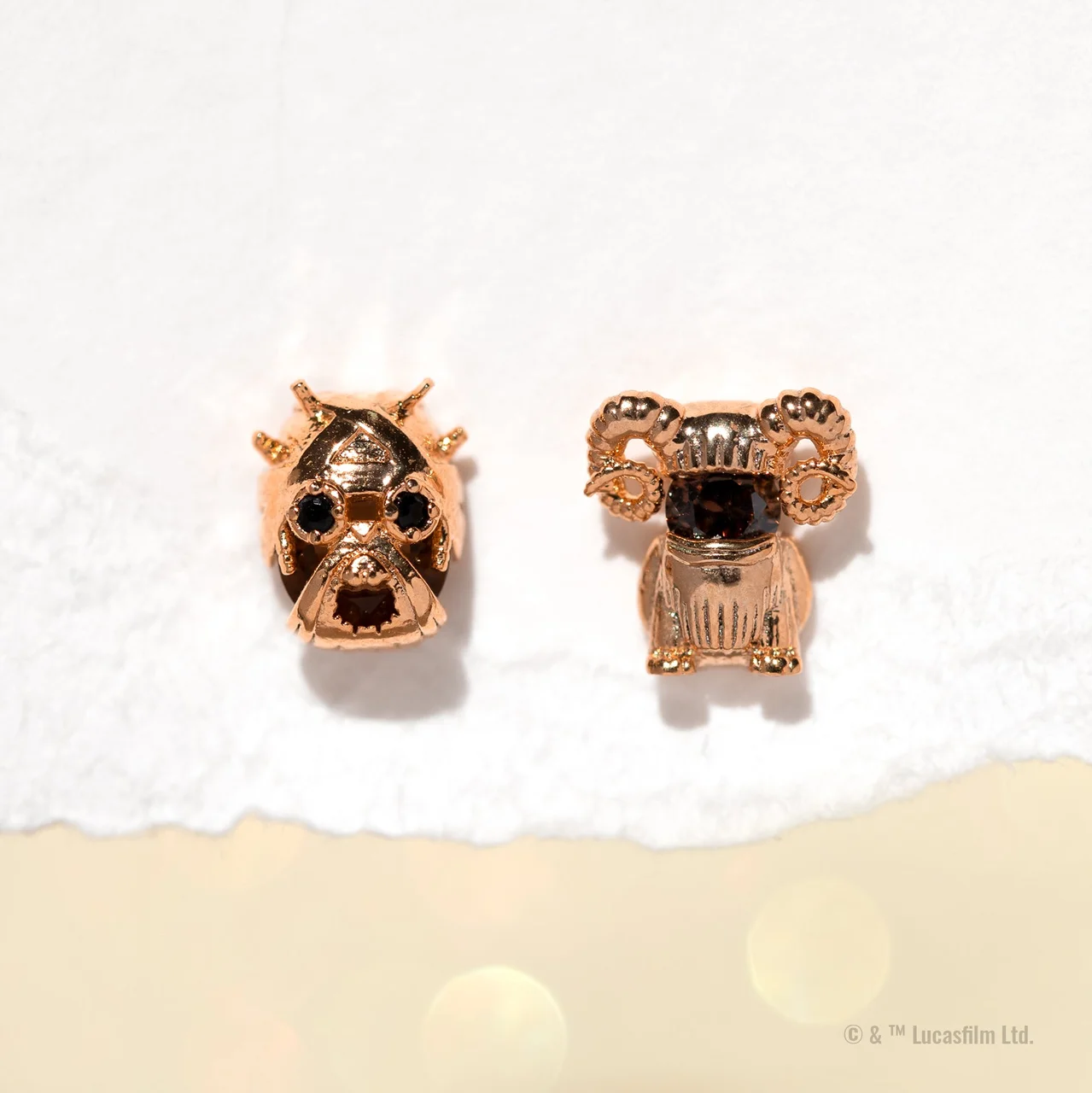 Star Wars™ Tusken Raider™ & Bantha™ Studs - Image 3